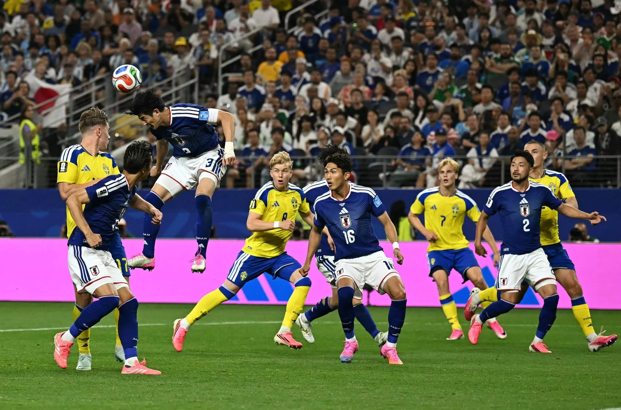 Nefes Kesen Final: Japonya Turladı, İsveç Beklemede