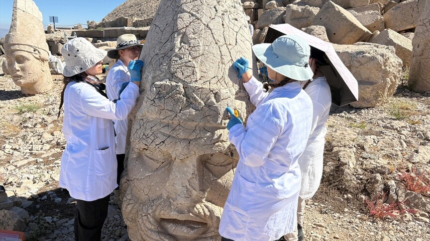 Nemrut Dağı'nda Restorasyon Çalışmaları 5 Yıl Sürecek