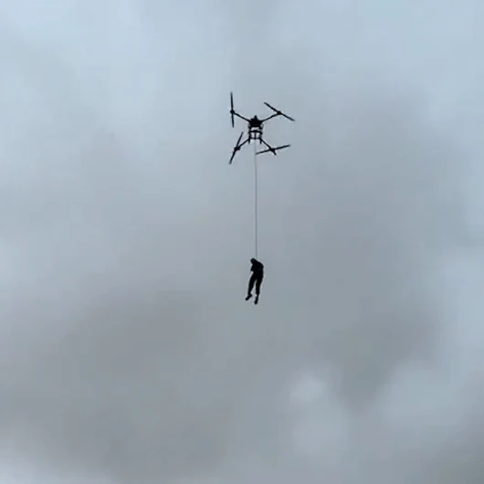 Nepal'de Sel Felaketinde Mahsur Kalan Kişi Drone İle Kurtarıldı