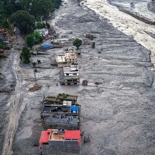 Nepal'de Sel Felaketi: 1357 Ölü, 5326 Kayıp