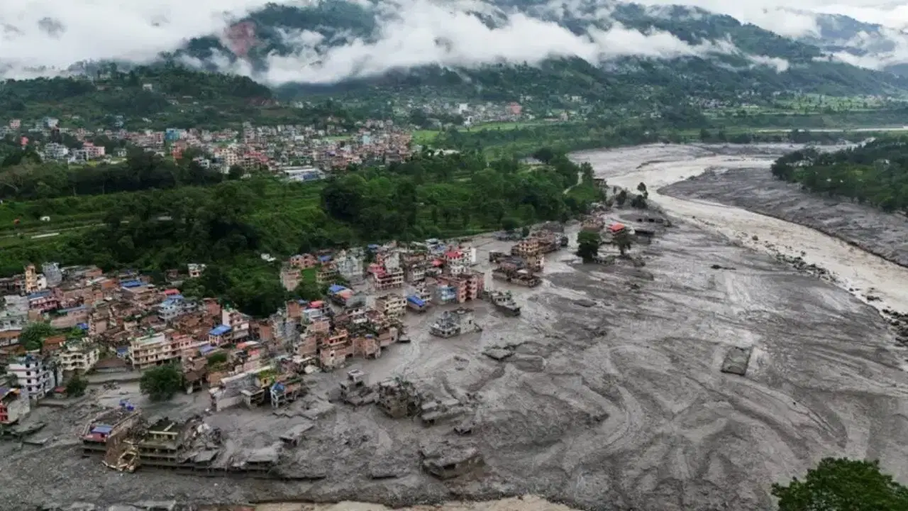 Nepal'deki Ölümcül Selde İklim Değişikliği İzi: 1400 Can Kaybı