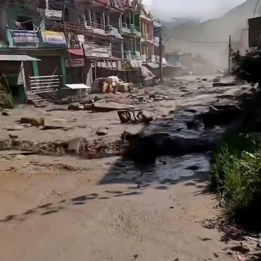 Nepal'de sel felaketi: Nehir taşkınında ölü sayısı 359'a yükseldi