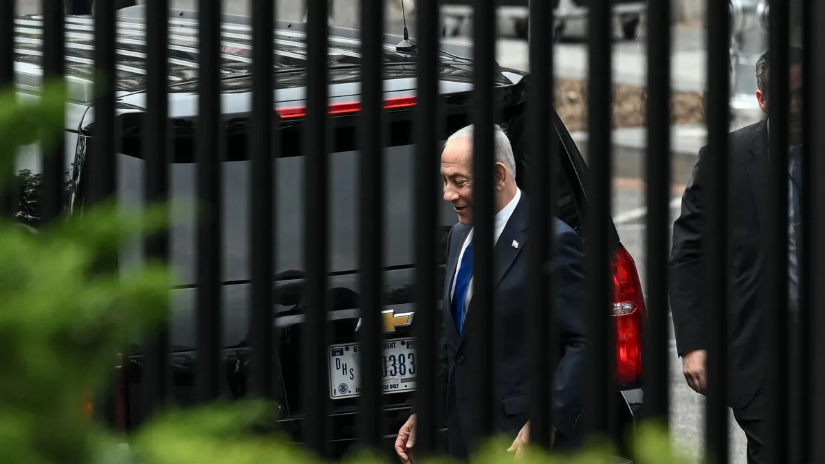 Netanyahu'nun Beyaz Saray Hezimeti: 'Arka Kapıdan Giren Lider