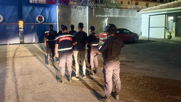 Nevşehir'de 600 Bin TL Değerinde Güneş Paneli Hırsızlığı: 3 Gözaltı