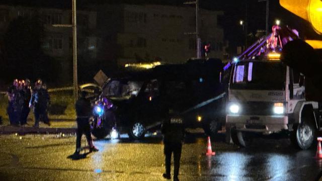 Nevşehir'de minibüs ile otomobil çarpıştı: 1 ölü, 10 yaralı