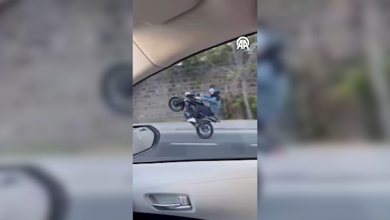 Nevşehir'de Motosikletle Akrobasi Yapan Sürücüye 250 Bin TL Ceza