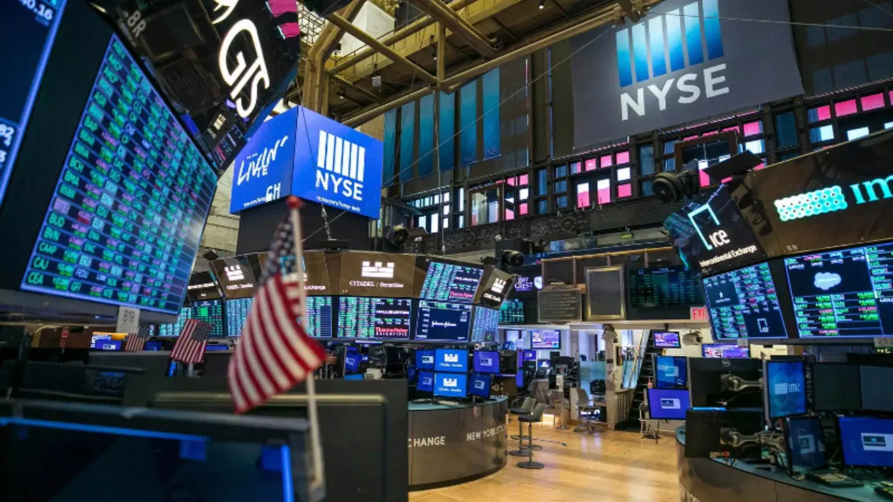 New York Borsası İstihdam Sürpriziyle Sert Düştü