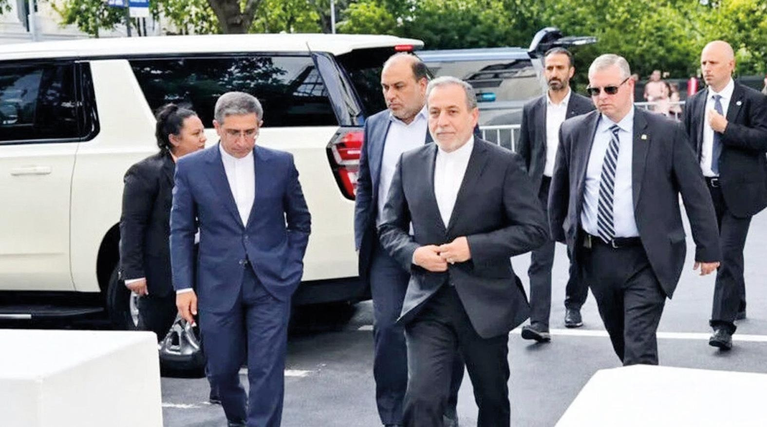 New York'ta Diplomatik Kriz: İran Heyeti ABD'den Kovuldu mu