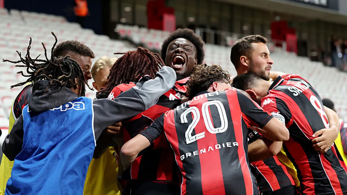 Nice Ligue 1'de Kaldı: Saint-Etienne'i 4-1 Devirdi