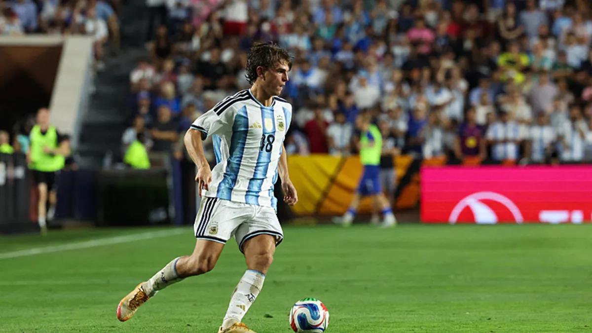 Nico Paz, Como’da Kaldı! Real Madrid Resmen Açıkladı