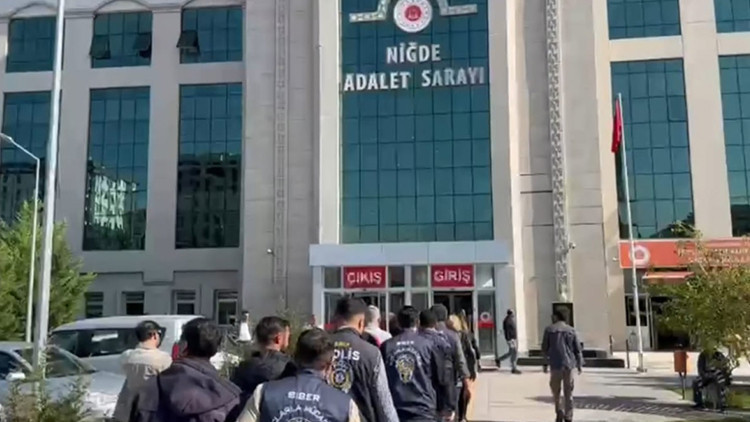 Niğde merkezli yasa dışı bahis operasyonu: 5 şüpheli tutuklandı