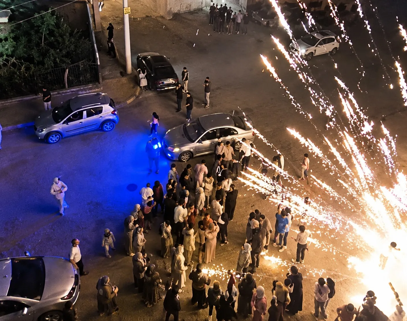 Nişanda havai fişek faciası: Misafirler panikle kaçıştı