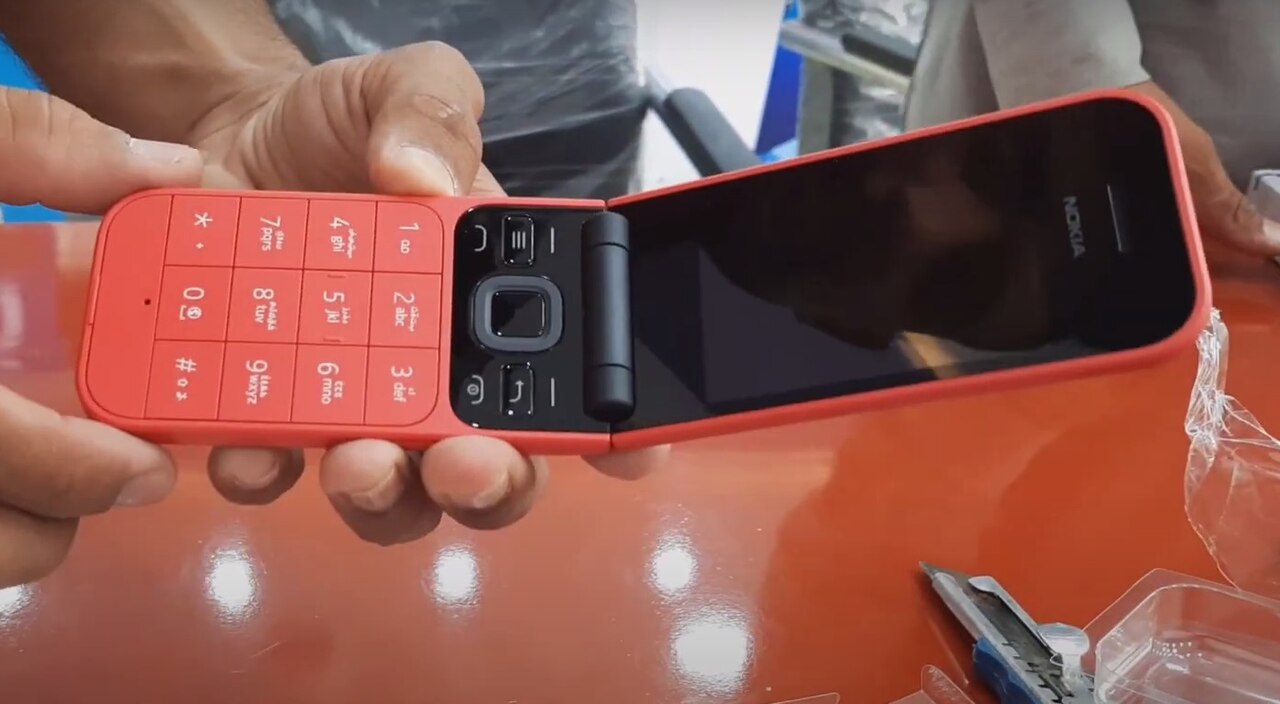 Nokia 250 4G Smart: Klasik Tasarım Modern Özelliklerle Buluşuyor