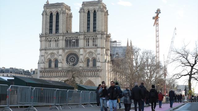 Notre Dame Kazısı 2 Bin Yıllık Roma Dönemine Ulaştı