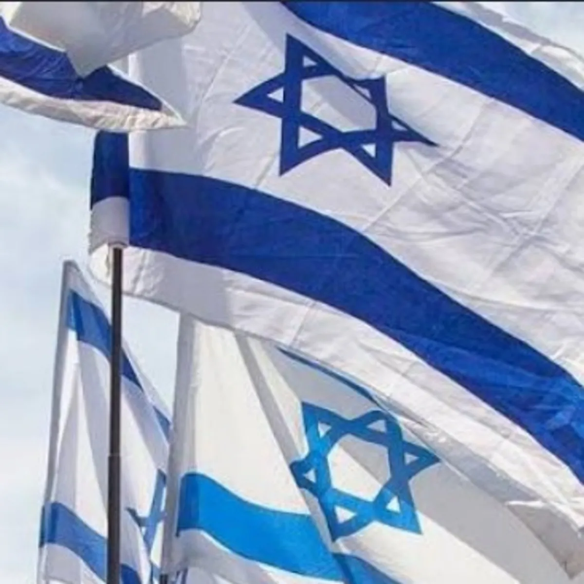 NYT: Mossad, Ahmedinejad'ı İran'da iktidara getirmeyi planladı
