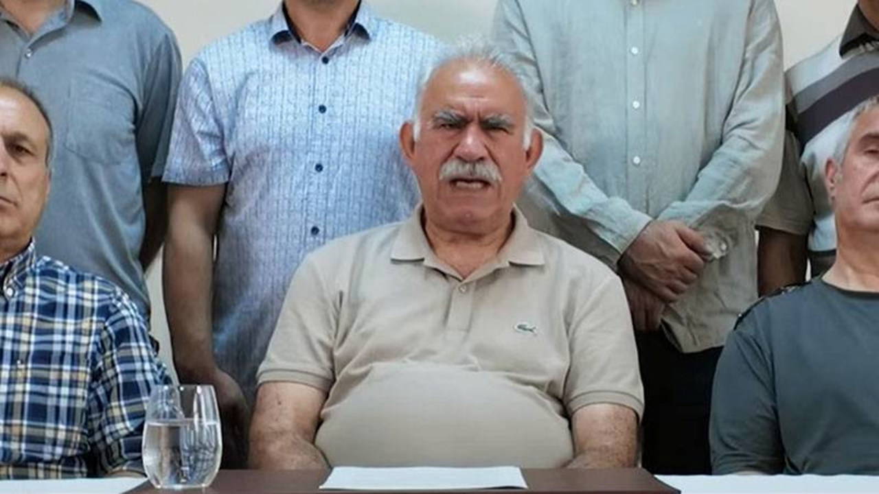Öcalan’dan Kritik Çağrı: Silahları Bırakıp Türkiye’ye Dönün