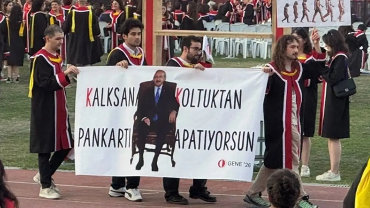 ODTÜ Mezuniyet Pankartlarında Butlan Vurgusu