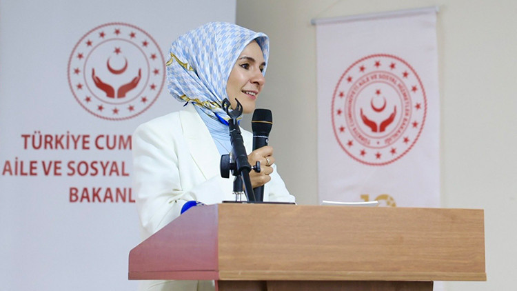 Öğrencilere 2 Milyar Liralık Eğitim Desteği: Bakan Göktaş Açıkladı