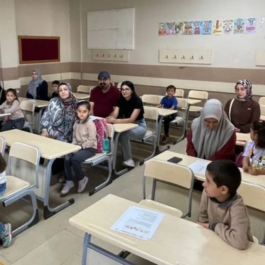 Öğrencilerin Okula Uyumunda Ailelere Büyük Görev: İdari İzin Düzenlemesi