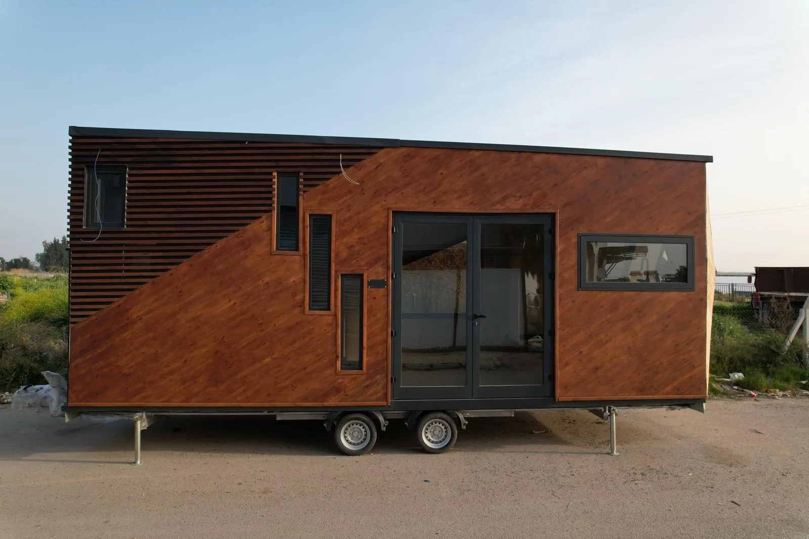 Öğretmenin Bali tatilinde tiny house'u çalındı