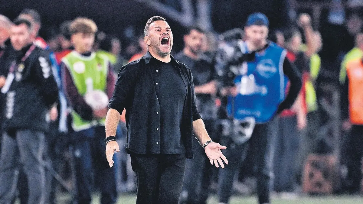 Okan Buruk'tan Hakem Tepkisi: 'Beni İsteyerek Attı