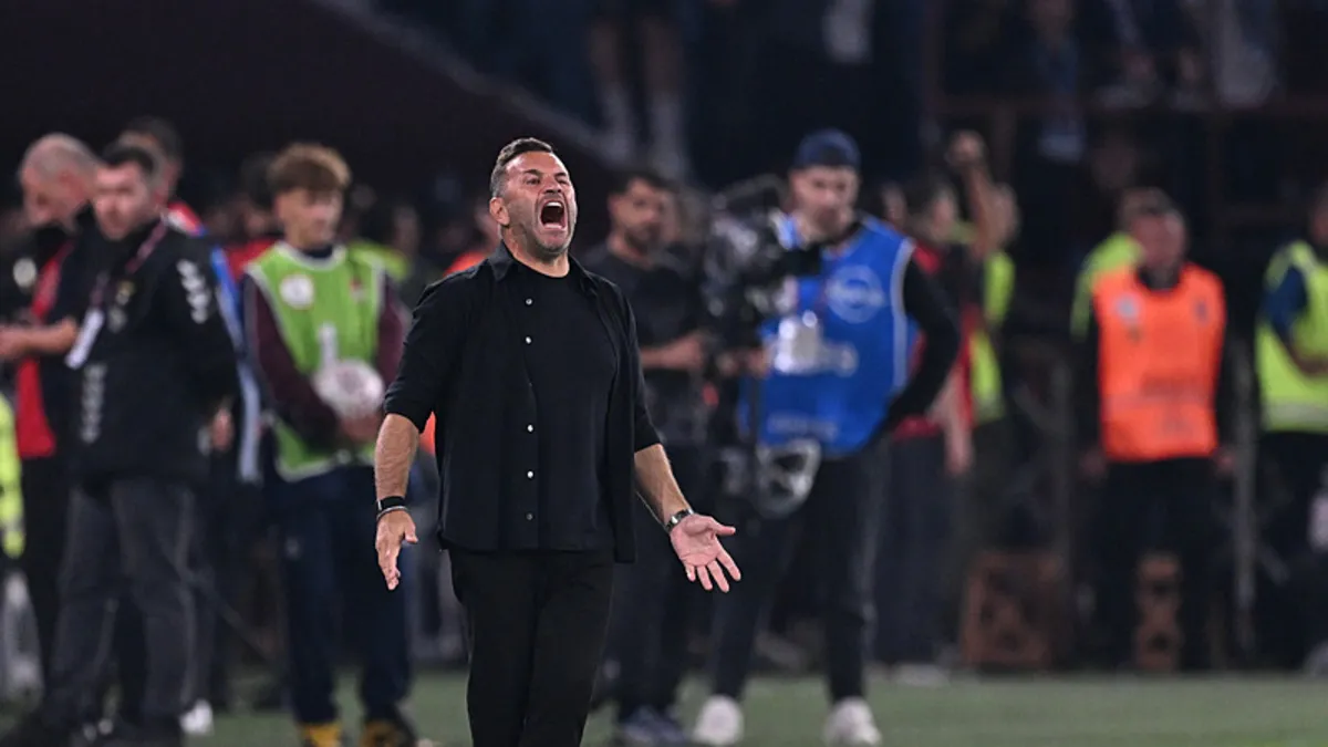 Okan Buruk Trabzonspor Maçında Kırmızı Kartla Oyundan Atıldı