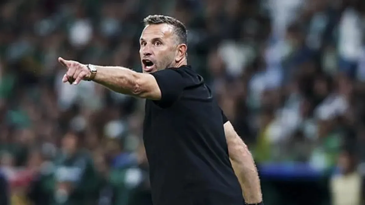 Okan Buruk'tan 'Gerçek Takım' Mesajı: Ekim Ayında Sahada