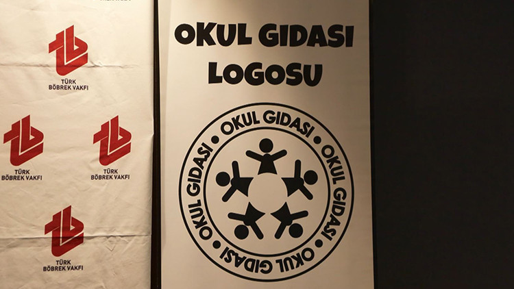 Okul Kantinlerinde Cips ve Gazlı İçecek Dönemi Sona Eriyor: 675 Ürün Okul Gıdası Logosu Aldı