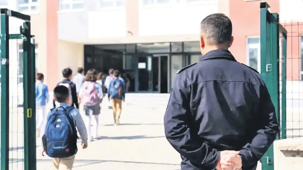 Okullara 30 Bin Bahçe Görevlisi Alınıyor