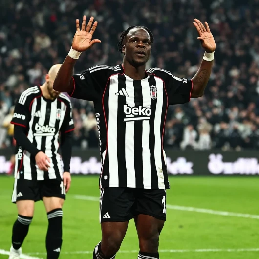 Olaitan'ın Osimhen Paylaşımı Beşiktaş Taraftarını Kızdırdı