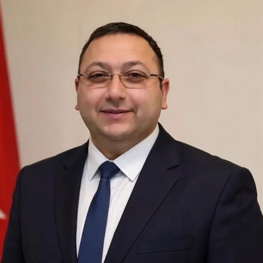 Ölümün Ardından Siyaset: 'Biraz Vicdan, Biraz İnsanlık' Tepkisi