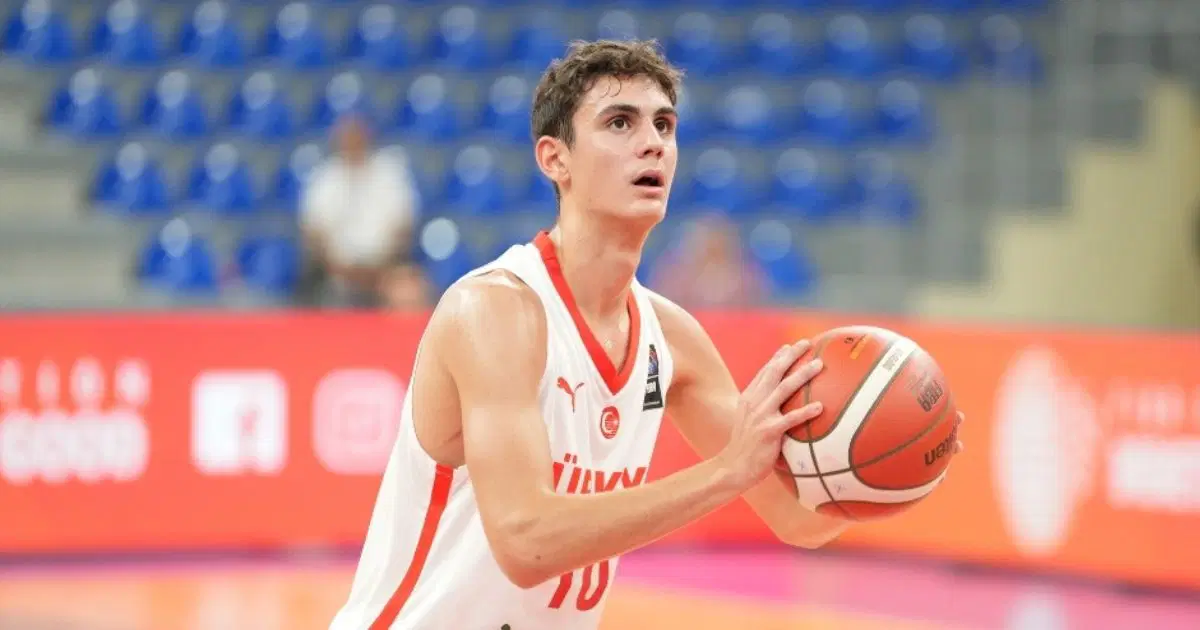 Ömer Kutluay: 17 Yaş Altı Dünya Dördüncüsü Milli Basketbolcu