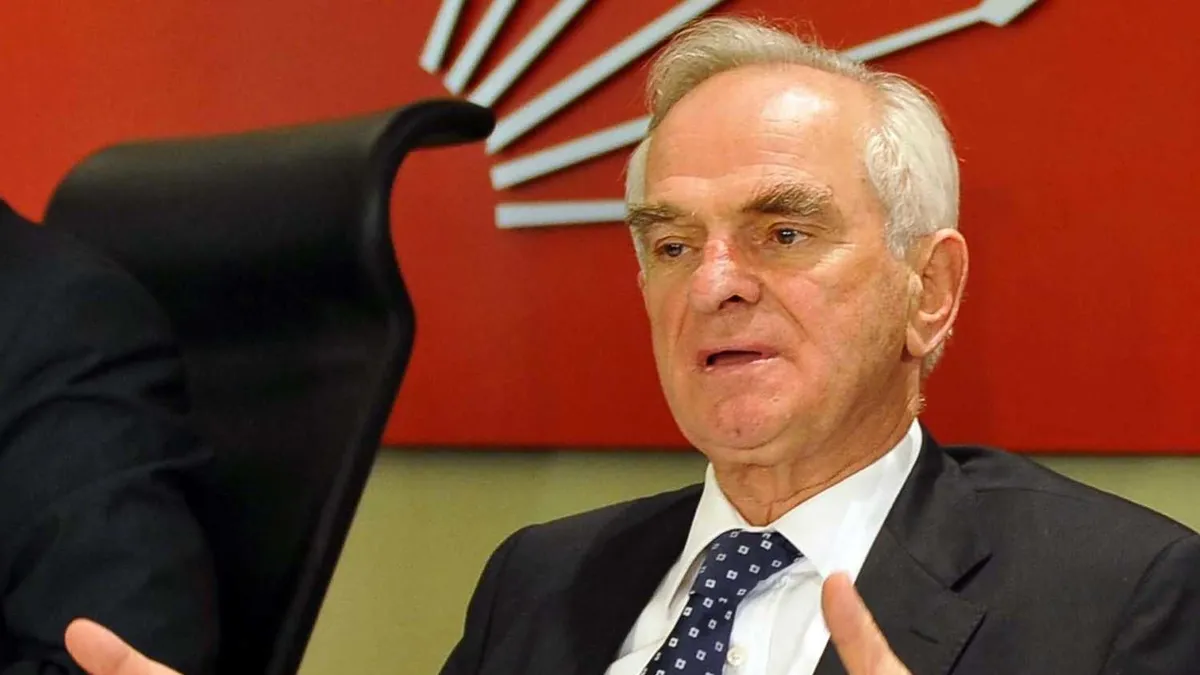 Önder Sav CHP'den İstifa Etti: Yeni Parti'de Siyasete Devam