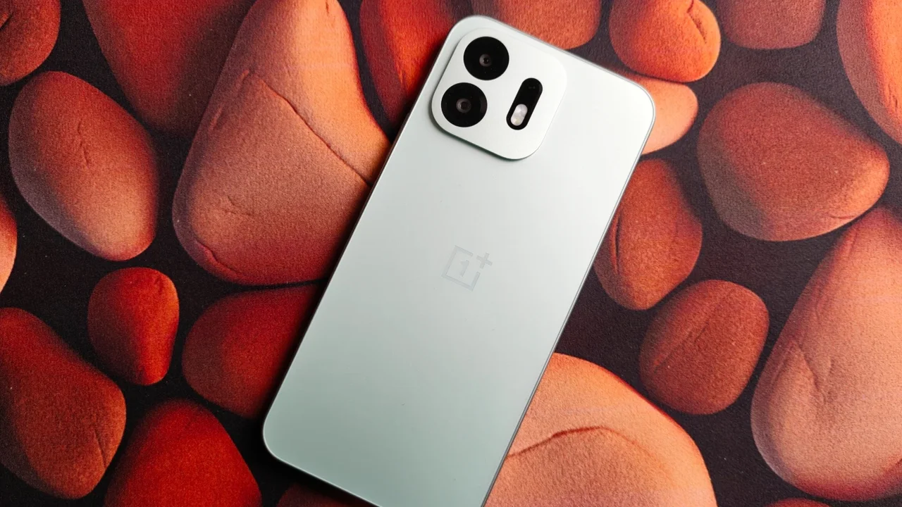 OnePlus N6 5G Tanıtıldı: 8000mAh Bataryalı Yeni Giriş Seviyesi Model