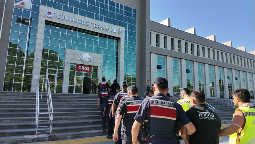 Operasyonlarda 549 Şüpheli Gözaltına Alındı