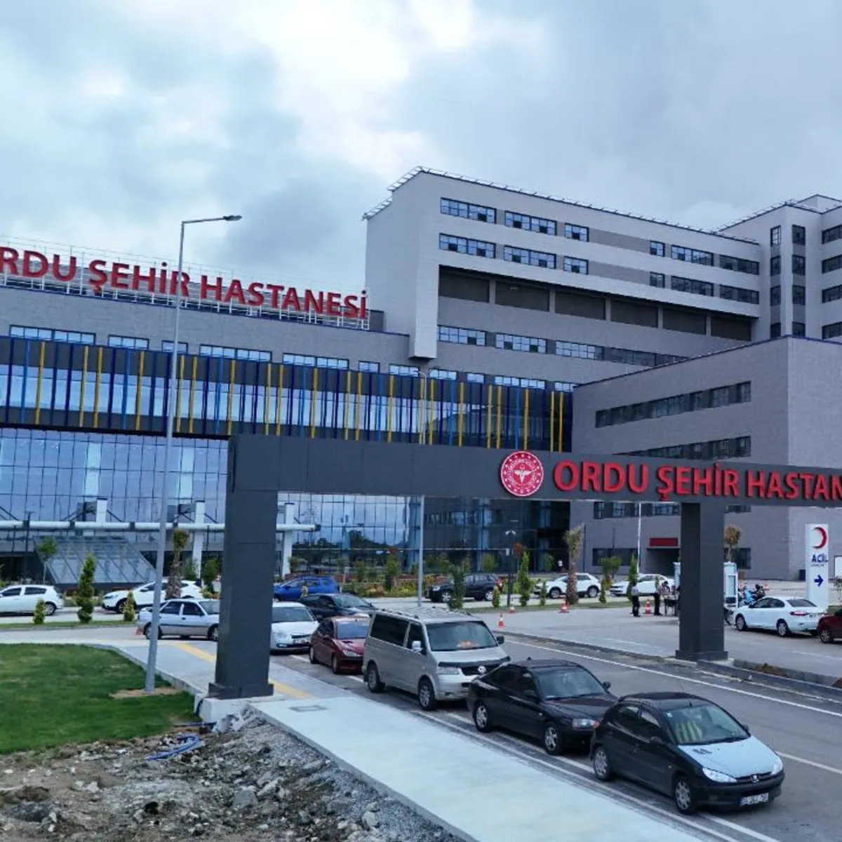 Ordu Şehir Hastanesi hasta kabulüne başladı