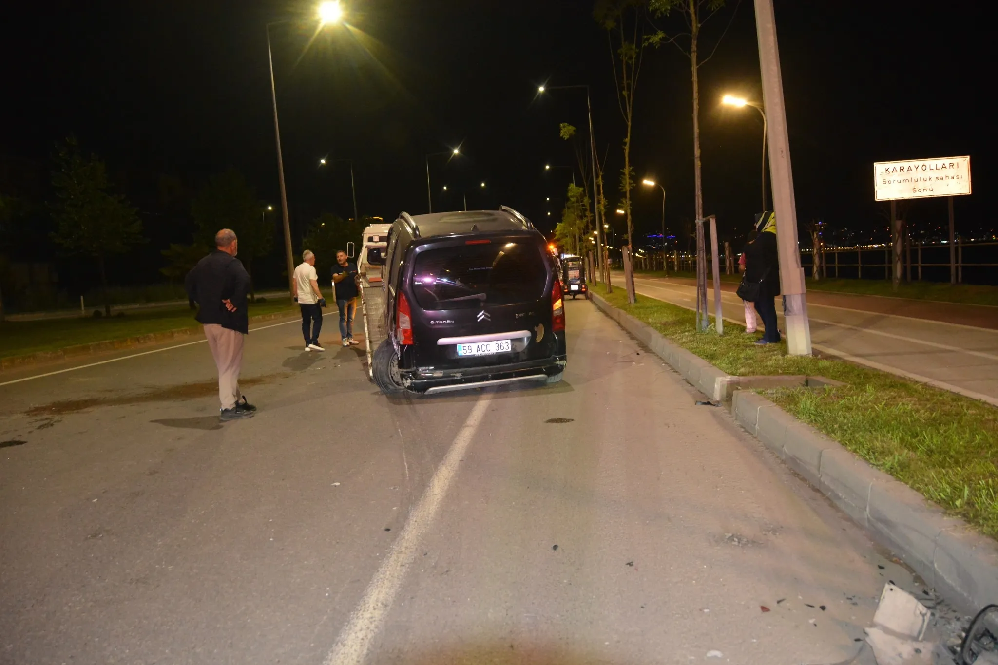 Ordu Ünye'de alkollü sürücü takla attı: 2 yaralı