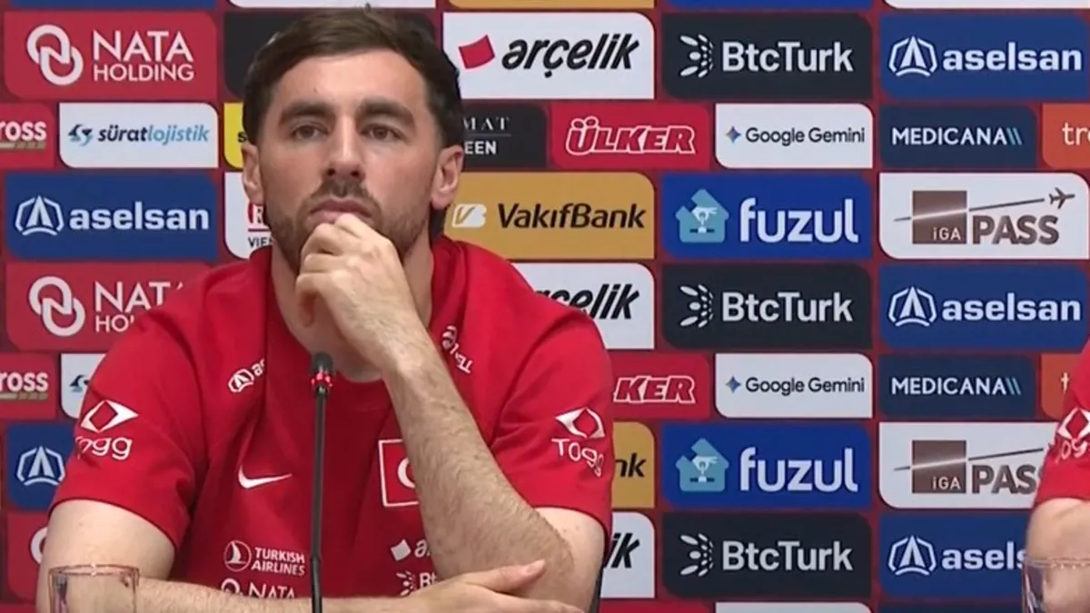 Orkun Kökçü ve Kerem Aktürkoğlu'ndan Dünya Kupası mesajı