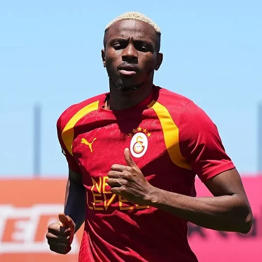 Osimhen Galatasaray'dan Ayrılıyor mu? İspanyol Devi Maaş İndirimi Teklifiyle Devrede