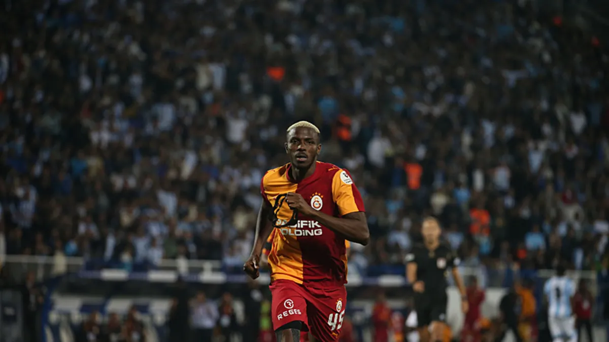 Osimhen Galatasaray'da Tarihe Geçti: En Golcü Üçüncü Yabancı