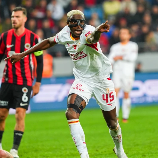Osimhen'in Gol Sevinci Tartışma Yarattı
