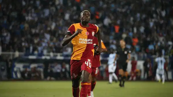 Osimhen Kocaelispor Maçında Oynayacak Mı? İşte Son Durum