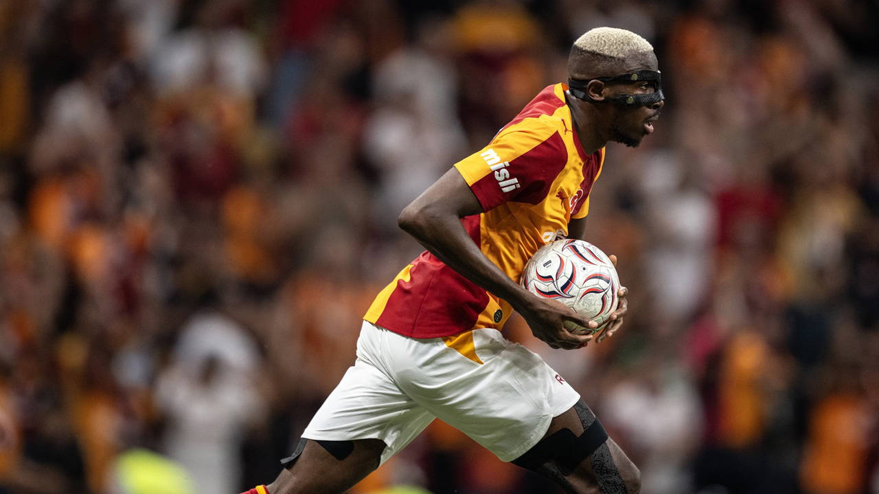 Osimhen'den Transfer İddialarına Net Cevap
