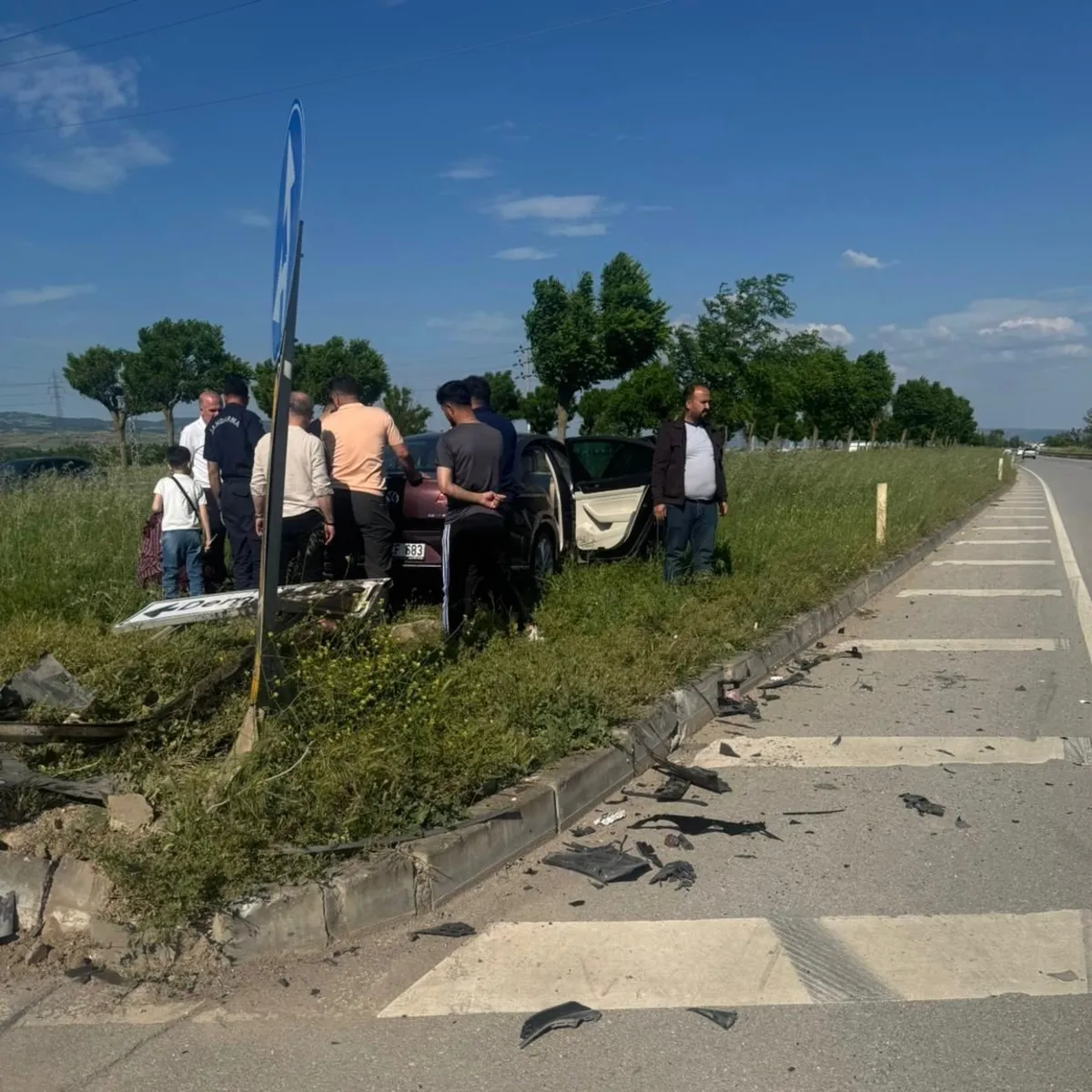Osmaneli Belediye Başkanı İhsan Yeşilova trafik kazasında yaralandı