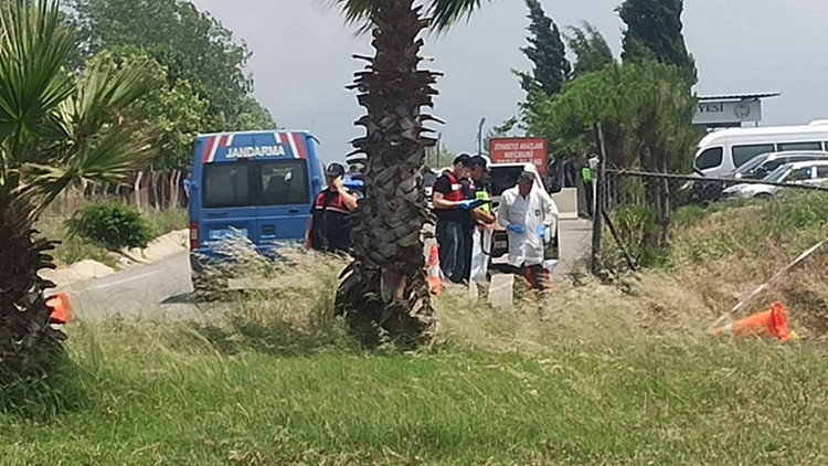 Osmaniye Cezaevi önünde silahlı saldırı: 2 yaralı