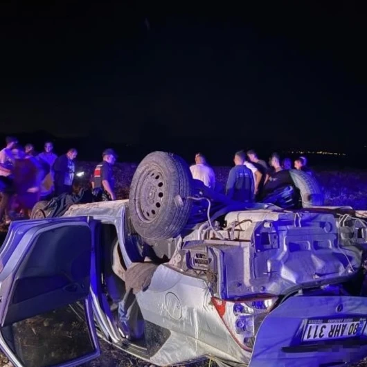 Osmaniye Düziçi'nde otomobil şarampole yuvarlandı: 3 yaralı