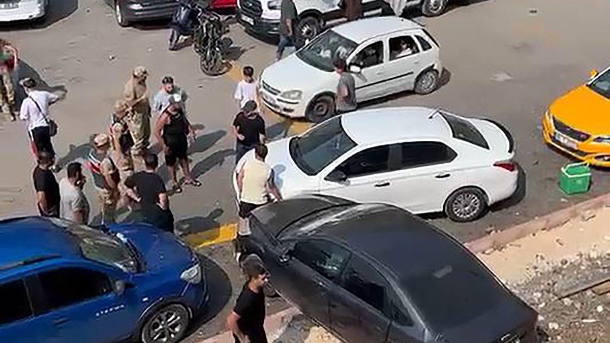 Osmaniye'de Feci Kaza: Araç Korkulukları Kırıp Otoparka Düştü, 5 Yaralı