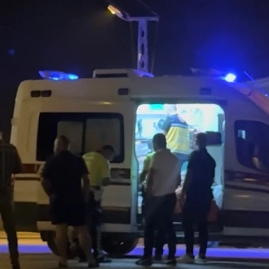 Osmaniye'de Otomobil ile Motosiklet Çarpıştı: Sürücü Metrelerce Savruldu