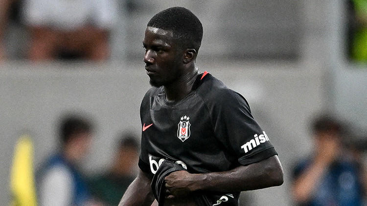 Ouattara'dan İlk 11'de Kırmızı Kart Şoku: Beşiktaş'a Özür