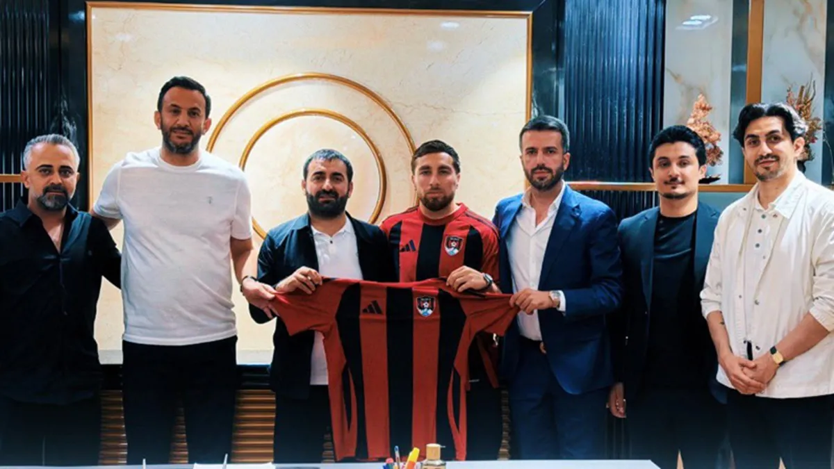 Ozan Can Kökçü, Vanspor FK’ya imza attı